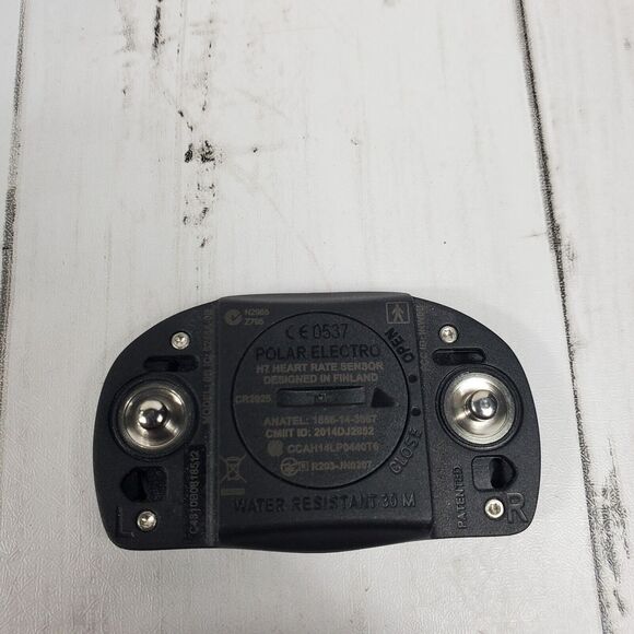 Polar Loop Activity Tracker and Chest Heart Rate Monitor w Strap & Charger GUC - Picture 4 of 8